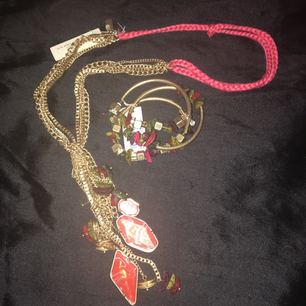 New $113 Kenneth Cole Necklace Bracelet Set